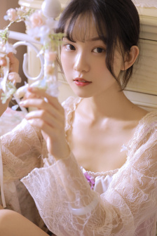 白发魔女蒋勤勤版